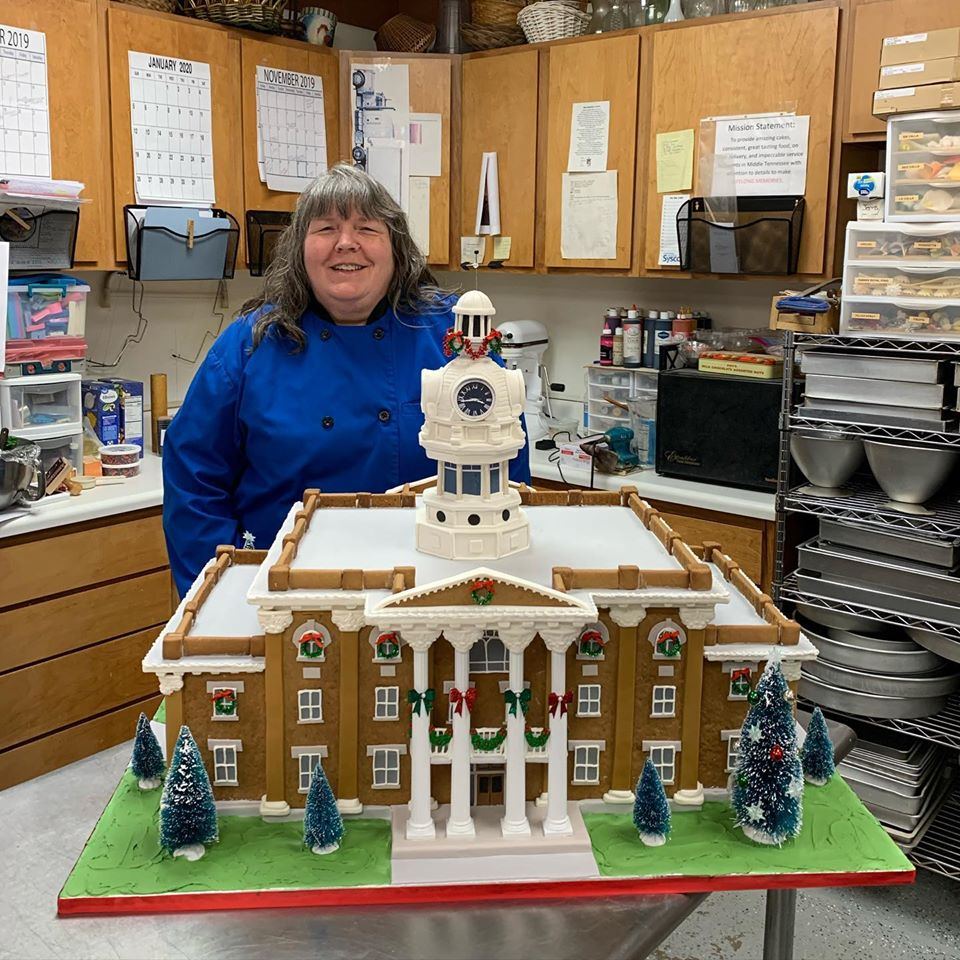A sculpted cake of the Rutherford County courthouse on the counter at Jo's